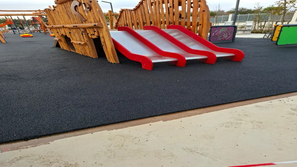 sancaktepe istanbul geneli spor saha ve oyun alani yapim isiIMG 20251104 WA0048