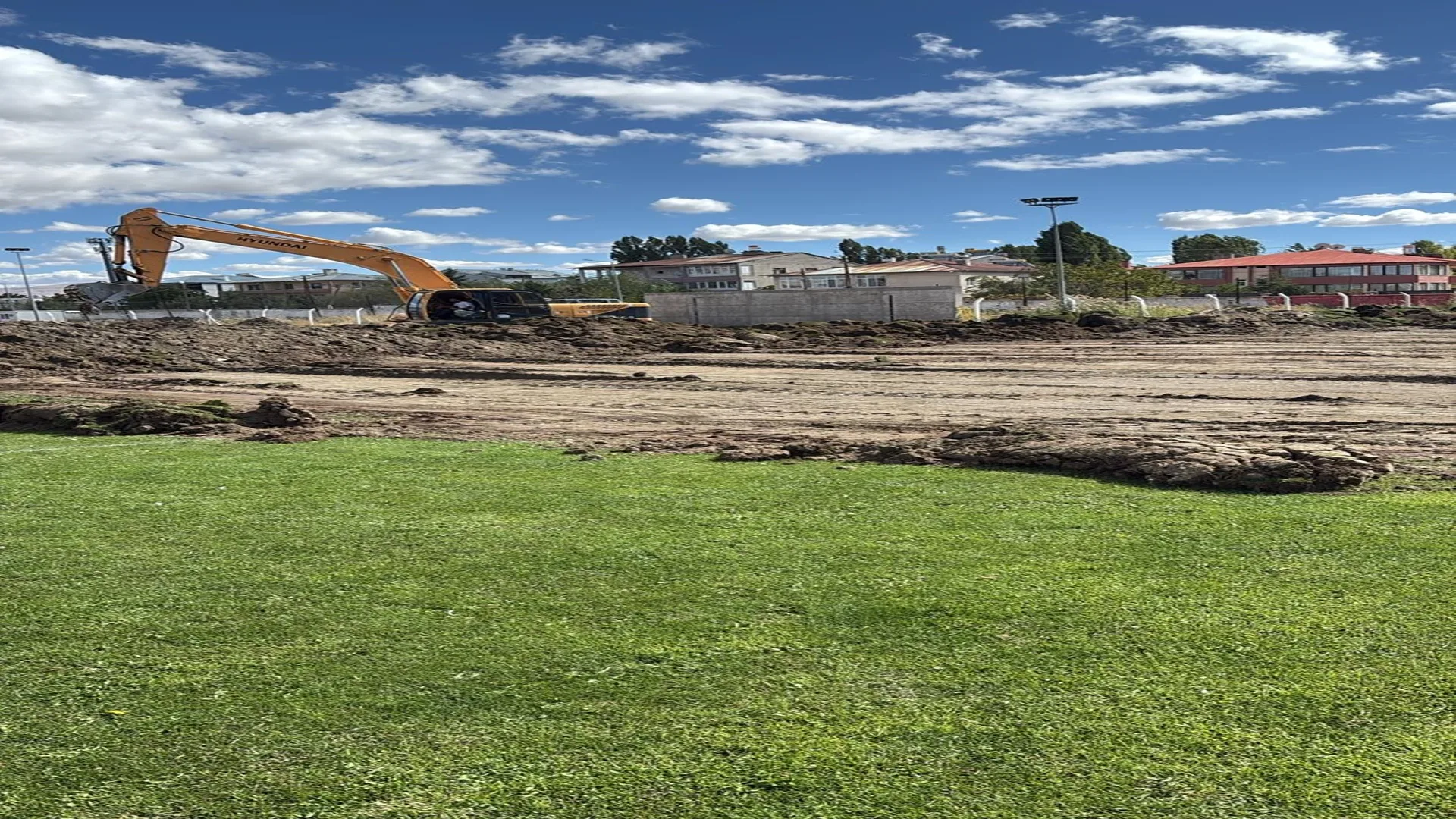 van genclik spor kampi hibrit cim yapim isiWhatsApp Görsel 2025 10 22 saat 13.37.56 1754ee5d