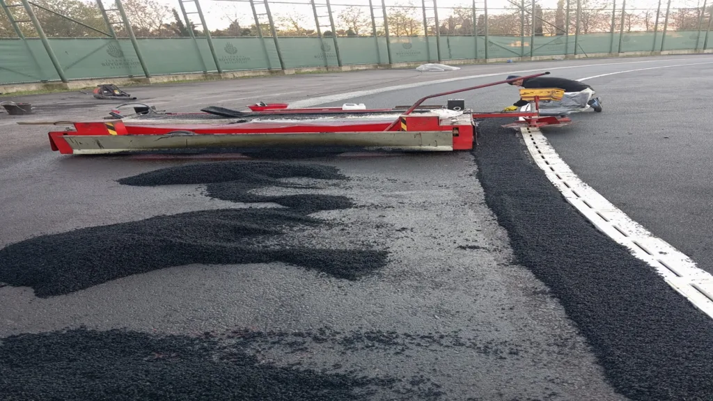 maltepe atletizm pist yapim isi